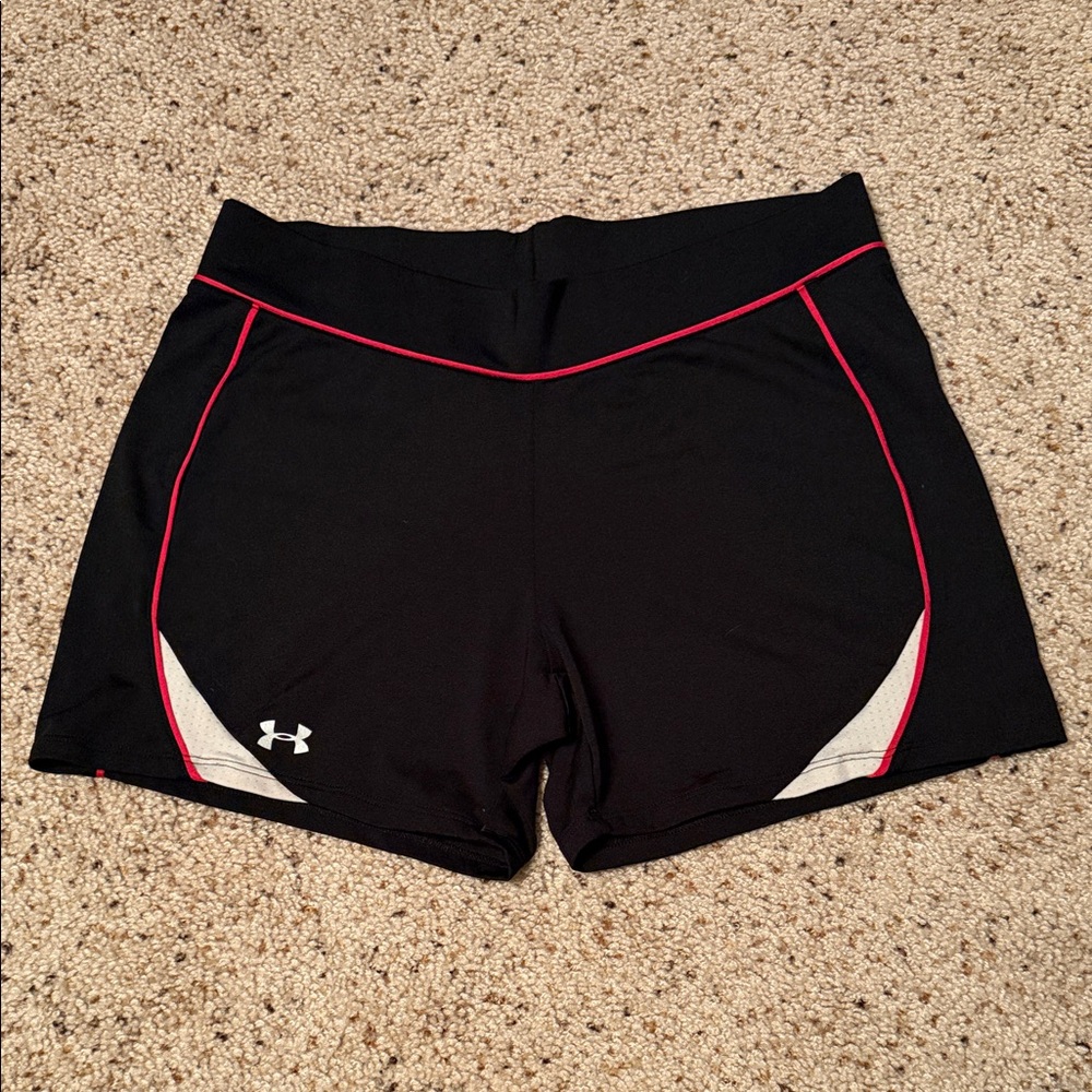 Women’s under armour heat gear compression shorts
